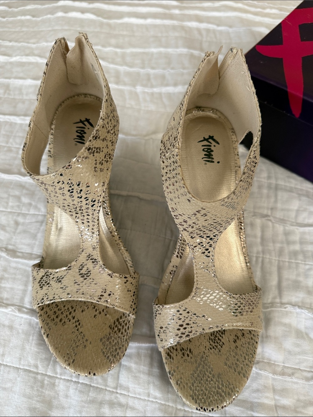 FIONI Clothing Beige Metallic Wedge Sandals
